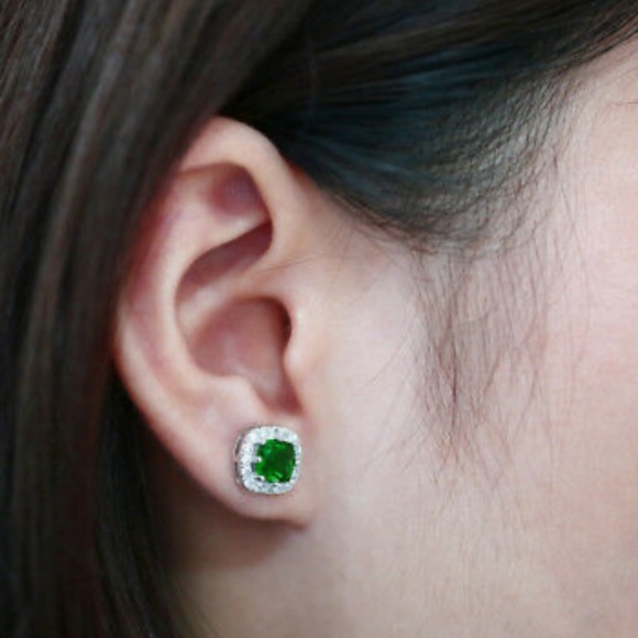 925 Silver Stud Earrings for Women A Pair set - Picture 5 of 5